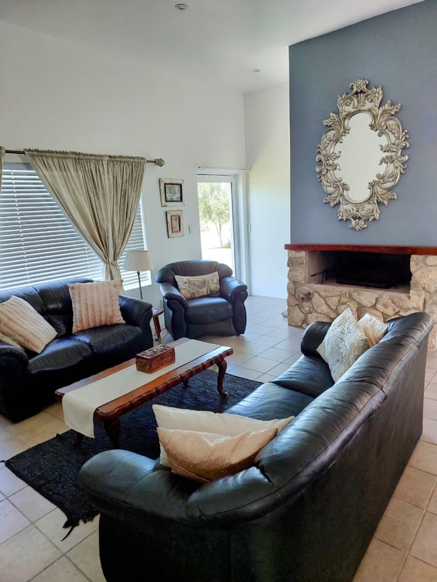 To Let 2 Bedroom Property for Rent in Stilbaai Wes Western Cape